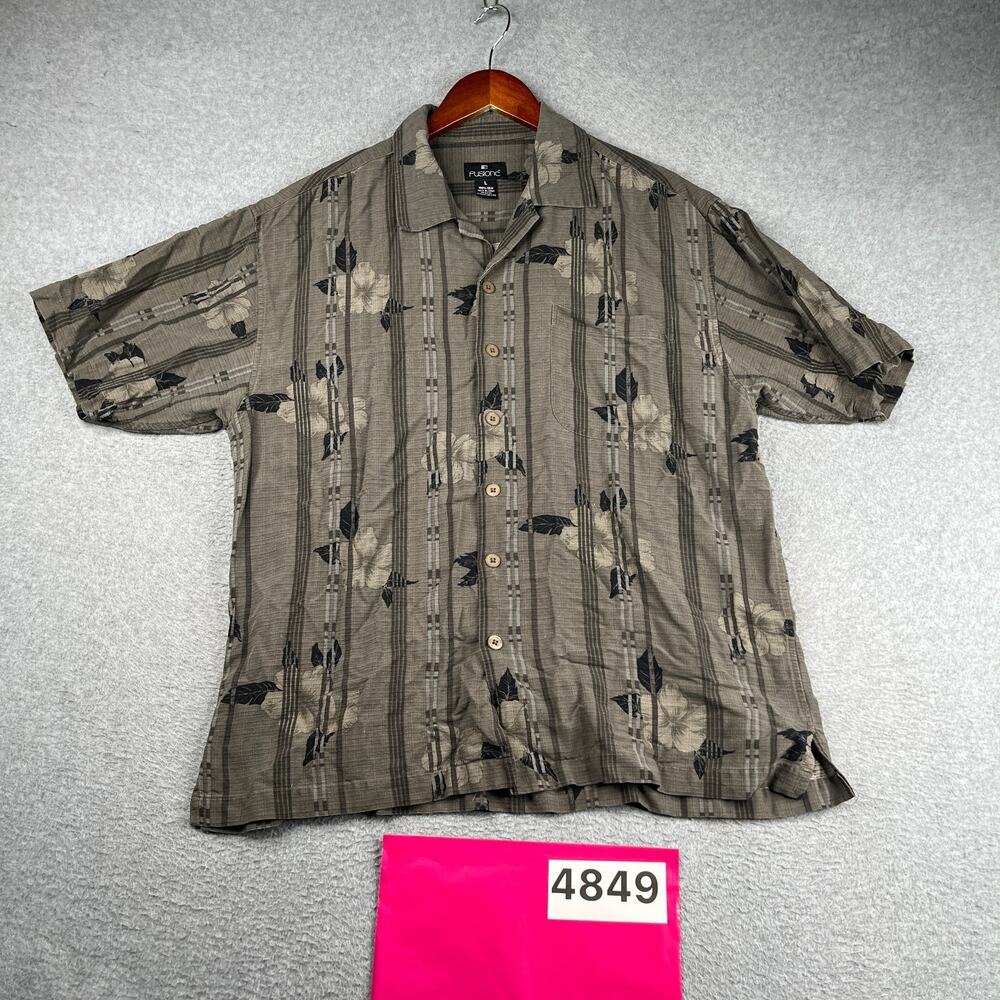 Fusione Silk Tropical Print Shirt Beach Casual Button Up Short Sleeve Mens Large